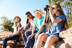 Grupp av barn utomhus Koloni arkivbilder Grupp av barn utomhus Koloni arkivbilder