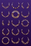 Guirlandes d'or de laurier sur le fond violet Placez de la guirlande foliée de récompense pour le championnat ou le festival de c illustration de vecteur Guirlandes d'or de laurier sur le fond violet Placez de la guirlande foliée de récompense pour le championnat ou le festival de c illustration de vecteur