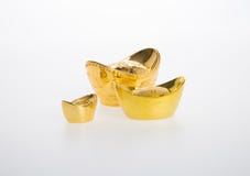 Guld- eller kinesiska guldtackamedelsymboler av rikedom och välstånd royaltyfri foto Guld- eller kinesiska guldtackamedelsymboler av rikedom och välstånd royaltyfri foto