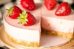 Gâteau au fromage de fraise photos libres de droits Gâteau au fromage de fraise photos libres de droits