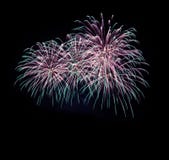 Gâteau de chocolat de cerise, divers types de dessert et de pâtisserie, feux d'artifice à la nouvelle année et fond abstrait de v photographie stock Gâteau de chocolat de cerise, divers types de dessert et de pâtisserie, feux d'artifice à la nouvelle année et fond abstrait de v photographie stock