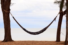 Hammock na praia imagem de stock Hammock na praia imagem de stock
