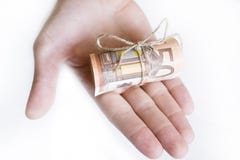 Hand met 50 euro bankbiljetten stock afbeeldingen Hand met 50 euro bankbiljetten stock afbeeldingen
