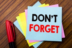 Don T Forget On Yellow Sticky Note Stock Image Image Of Reminder Space 17977959