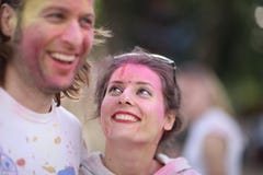 https://thumbs.dreamstime.com/t/happy-couple-married-festival-colors-holi-89712115.jpg
