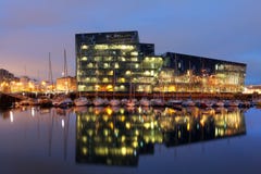 Harpa, Reykjavik, Islanda Fotografia Stock Libera da Diritti Harpa, Reykjavik, Islanda Fotografia Stock Libera da Diritti