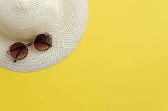 Hat and sunglasses royalty free stock photography Hat and sunglasses royalty free stock photography