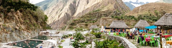 Hausse de montagne de Salkantay, Pérou image libre de droits Hausse de montagne de Salkantay, Pérou image libre de droits
