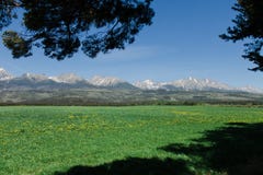 Haut Tatras avec la neige sur la montagne - Slovaquie photos stock Haut Tatras avec la neige sur la montagne - Slovaquie photos stock