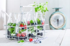 Healthy water in bottle with berries Royalty Free Stock Photography Healthy water in bottle with berries Royalty Free Stock Photography