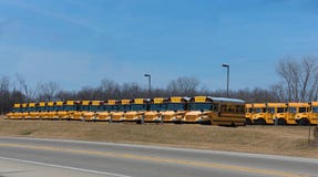 Het Depot van de schoolbus in Illinois royalty-vrije stock fotografie Het Depot van de schoolbus in Illinois royalty-vrije stock fotografie