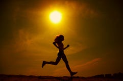 Het lopen van het meisje stock fotografie Het lopen van het meisje stock fotografie