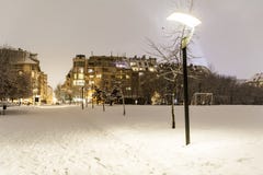 Het mooie landschap van het de Winterpark van Sofia, 's nachts Bulgarije stock afbeelding Het mooie landschap van het de Winterpark van Sofia, 's nachts Bulgarije stock afbeelding