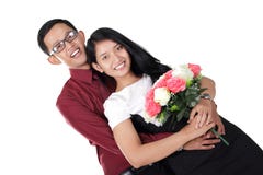 Het romantische paar koesteren, geïsoleerd op wit stock foto Het romantische paar koesteren, geïsoleerd op wit stock foto