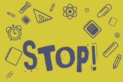Het schrijven nota die Einde tonen De bedrijfsfoto demonstratie eindigen verhindert voert actie aan een gebeurtenis van het gebeu royalty-vrije illustratie Het schrijven nota die Einde tonen De bedrijfsfoto demonstratie eindigen verhindert voert actie aan een gebeurtenis van het gebeu royalty-vrije illustratie