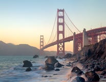 Het Verbazen Golden gate bridge van San Francisco royalty-vrije stock foto Het Verbazen Golden gate bridge van San Francisco royalty-vrije stock foto