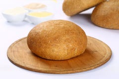 Het verse Gehele Brood van de Korrel royalty-vrije stock afbeelding Het verse Gehele Brood van de Korrel royalty-vrije stock afbeelding