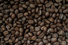 Hintergrund gemacht von den Kaffeebohnen lizenzfreie stockfotos Hintergrund gemacht von den Kaffeebohnen lizenzfreie stockfotos