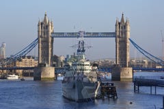 HMS Белфаст - мост башни - Лондон - Англия Стоковое фото RF HMS Белфаст - мост башни - Лондон - Англия Стоковое фото RF