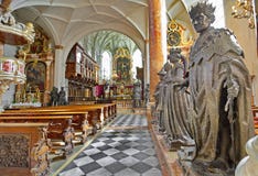 Hofkirche (Hof Kerk) in Innsbruck, Oostenrijk Royalty-vrije Stock Afbeelding Hofkirche (Hof Kerk) in Innsbruck, Oostenrijk Royalty-vrije Stock Afbeelding