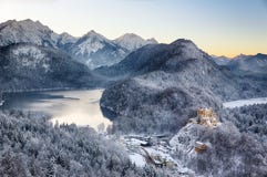 Hohenschwangau kasztel przy wintertime, Alps, Niemcy zdjęcie stock Hohenschwangau kasztel przy wintertime, Alps, Niemcy zdjęcie stock