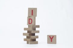 Holzklötze mit DIY-Wort lizenzfreies stockfoto Holzklötze mit DIY-Wort lizenzfreies stockfoto