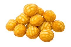Hoop van ronde gevulde die koekjes op wit worden geïsoleerd royalty-vrije stock afbeeldingen Hoop van ronde gevulde die koekjes op wit worden geïsoleerd royalty-vrije stock afbeeldingen