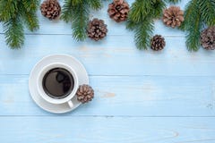 hot black coffee cup with Christmas decoration, Happy New Year and Xmas royalty free stock images hot black coffee cup with Christmas decoration, Happy New Year and Xmas royalty free stock images