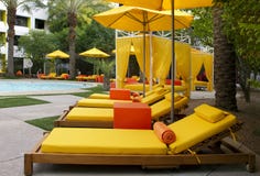 Hotel-Schwimmen-und Watenpool Lizenzfreie Stockbilder Hotel-Schwimmen-und Watenpool Lizenzfreie Stockbilder