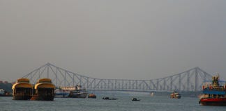 Howrah bro i Kolkata arkivfoton Howrah bro i Kolkata arkivfoton