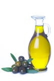 Huile d'olive d'isolement sur un fond blanc images stock Huile d'olive d'isolement sur un fond blanc images stock