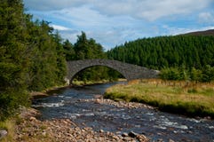 Hump Backed Bridge On The A939 At Gairnsheil, Glengairn, Ballater, Aberdeenshire, Scotland, UK Royalty Free Stock Photos Hump Backed Bridge On The A939 At Gairnsheil, Glengairn, Ballater, Aberdeenshire, Scotland, UK Royalty Free Stock Photos