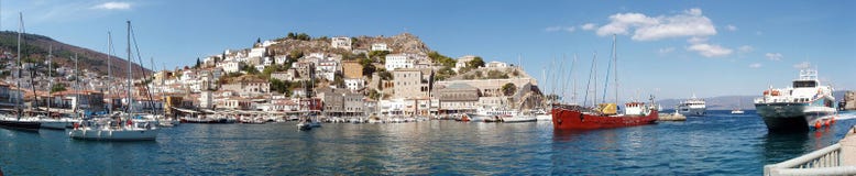 Hydra-Insel, Griechenland - Ansicht des Kanals und der Stadt lizenzfreie stockfotografie Hydra-Insel, Griechenland - Ansicht des Kanals und der Stadt lizenzfreie stockfotografie