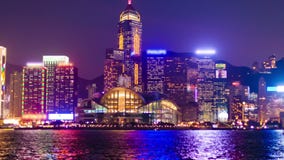Hyperlapse video of Hong Kong from day to night