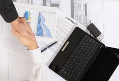 Händedruck lizenzfreie stockfotografie Händedruck lizenzfreie stockfotografie