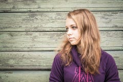 Härlig blond Caucasian tonårs- flicka arkivbild Härlig blond Caucasian tonårs- flicka arkivbild