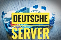hårt drev 3 5 tum som en datalagring med moderkortet på en bambutabell och i den tyskDeutsche serveren i engelsk tysk server royaltyfria foton hårt drev 3 5 tum som en datalagring med moderkortet på en bambutabell och i den tyskDeutsche serveren i engelsk tysk server royaltyfria foton