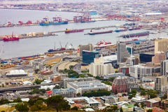 Högstämd sikt av den Cape Town hamnen royaltyfria foton Högstämd sikt av den Cape Town hamnen royaltyfria foton