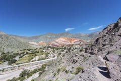 Hügel von sieben Farben in Jujuy, Argentinien stockbilder Hügel von sieben Farben in Jujuy, Argentinien stockbilder