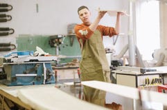 I capolavori su una macchina della molatura immagine stock libera da diritti I capolavori su una macchina della molatura immagine stock libera da diritti