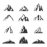 Icônes de vecteur de montagne réglées Ensemble d'éléments de silhouette de montagne illustration de vecteur Icônes de vecteur de montagne réglées Ensemble d'éléments de silhouette de montagne illustration de vecteur