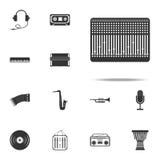 icona professionale del miscelatore Insieme universale delle icone degli strumenti di musica per il web ed il cellulare royalty illustrazione gratis icona professionale del miscelatore Insieme universale delle icone degli strumenti di musica per il web ed il cellulare royalty illustrazione gratis