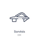 Icono linear de las sandalias de la colección asiática del esquema Línea fina vector de las sandalias aislado en el fondo blanco stock de ilustración Icono linear de las sandalias de la colección asiática del esquema Línea fina vector de las sandalias aislado en el fondo blanco stock de ilustración