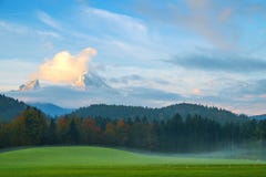 Idylliczny jesień krajobraz w Alps zdjęcie stock Idylliczny jesień krajobraz w Alps zdjęcie stock