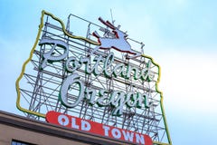 Ikonowy Biały jeleń, punktu zwrotnego neonowy znak Portland, Lub zdjęcie royalty free Ikonowy Biały jeleń, punktu zwrotnego neonowy znak Portland, Lub zdjęcie royalty free