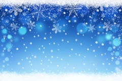 Il bello blu ha offuscato fondo del bokeh del cielo della neve dell'inverno e di Natale con i fiocchi di neve di cristallo illustrazione vettoriale Il bello blu ha offuscato fondo del bokeh del cielo della neve dell'inverno e di Natale con i fiocchi di neve di cristallo illustrazione vettoriale