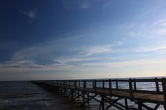 Il ponte è un altro modo andare ad un altro posto immagine stock Il ponte è un altro modo andare ad un altro posto immagine stock