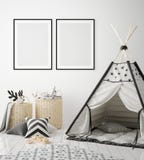 Imite encima de marcos del cartel en el dormitorio de los niños, fondo interior del estilo escandinavo, 3D rinden stock de ilustración Imite encima de marcos del cartel en el dormitorio de los niños, fondo interior del estilo escandinavo, 3D rinden stock de ilustración