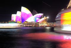 Immagine di notte del teatro dell'opera in Sydney Australia fotografia stock Immagine di notte del teatro dell'opera in Sydney Australia fotografia stock