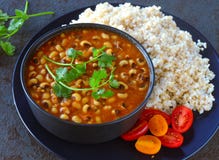 Inder Glutenfree-Mahlzeitreis und -bohnen stockbilder Inder Glutenfree-Mahlzeitreis und -bohnen stockbilder